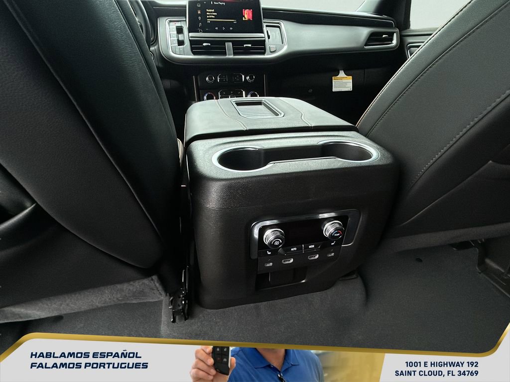 Used 2024 GMC Yukon XL AT4 w/ Technology Package image 29