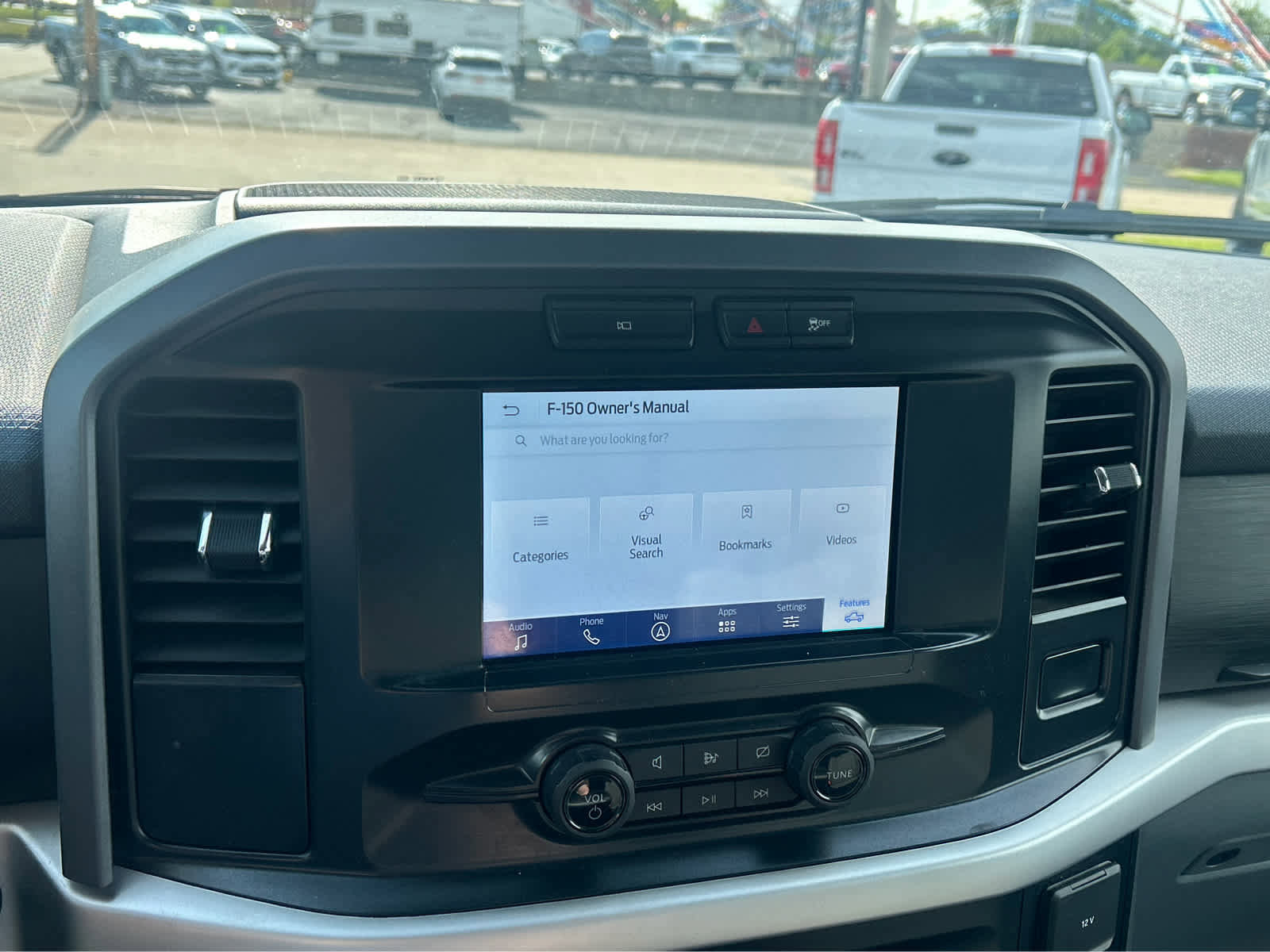 Used 2022 Ford F150 XLT AWD/4WD image 34