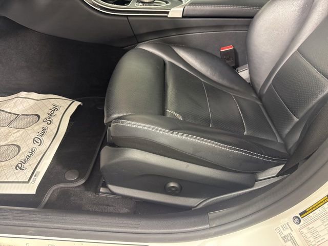 Used 2017 Mercedes-Benz C 300 4MATIC Sedan image 29
