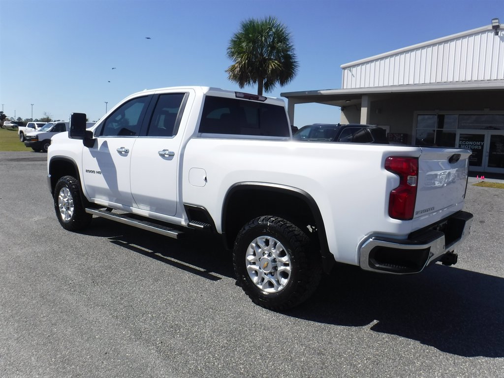 Used 2023 Chevrolet Silverado 2500 LTZ w/ LTZ Plus Package image 9
