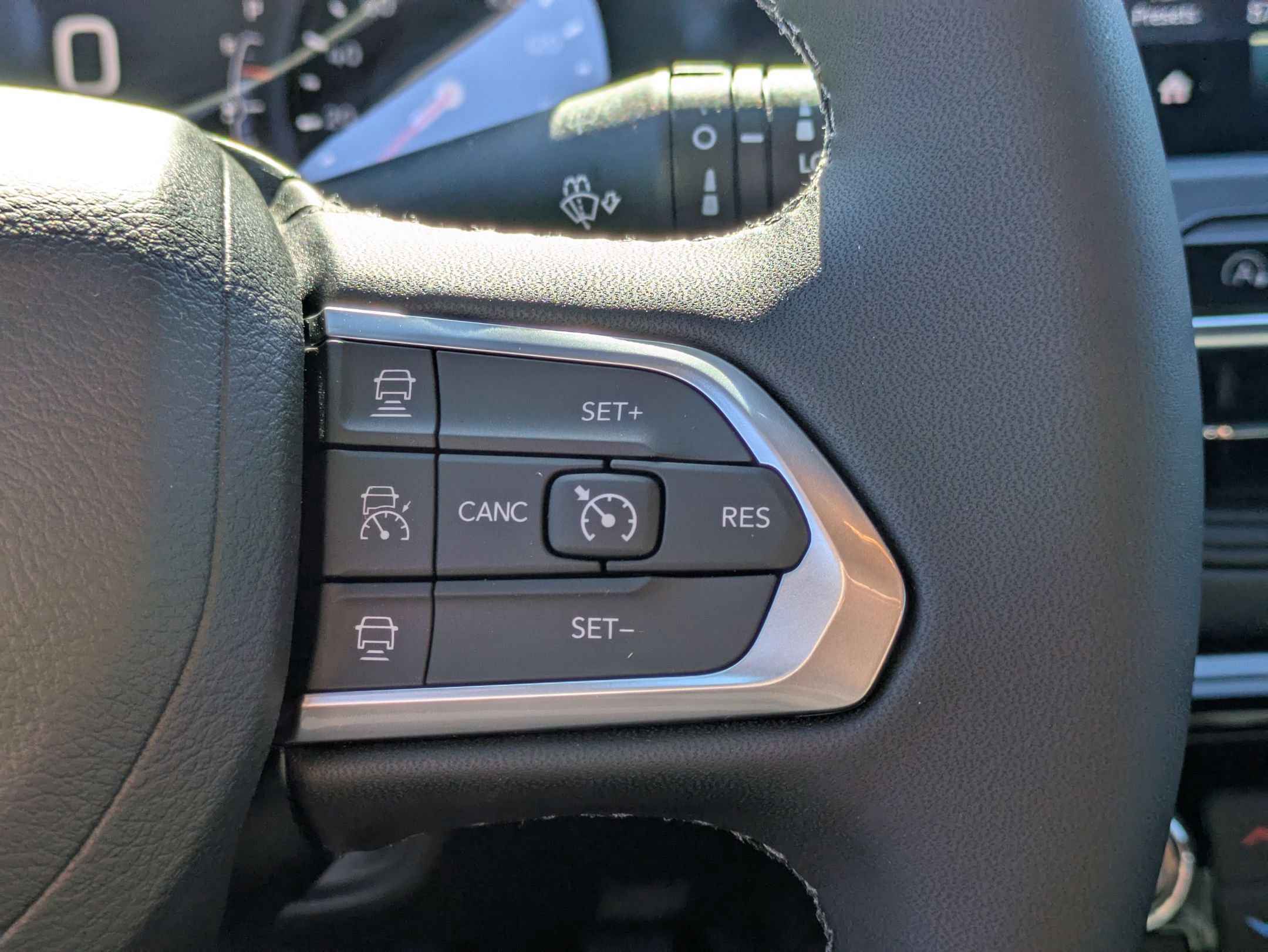 New 2026 Jeep Compass Latitude image 16