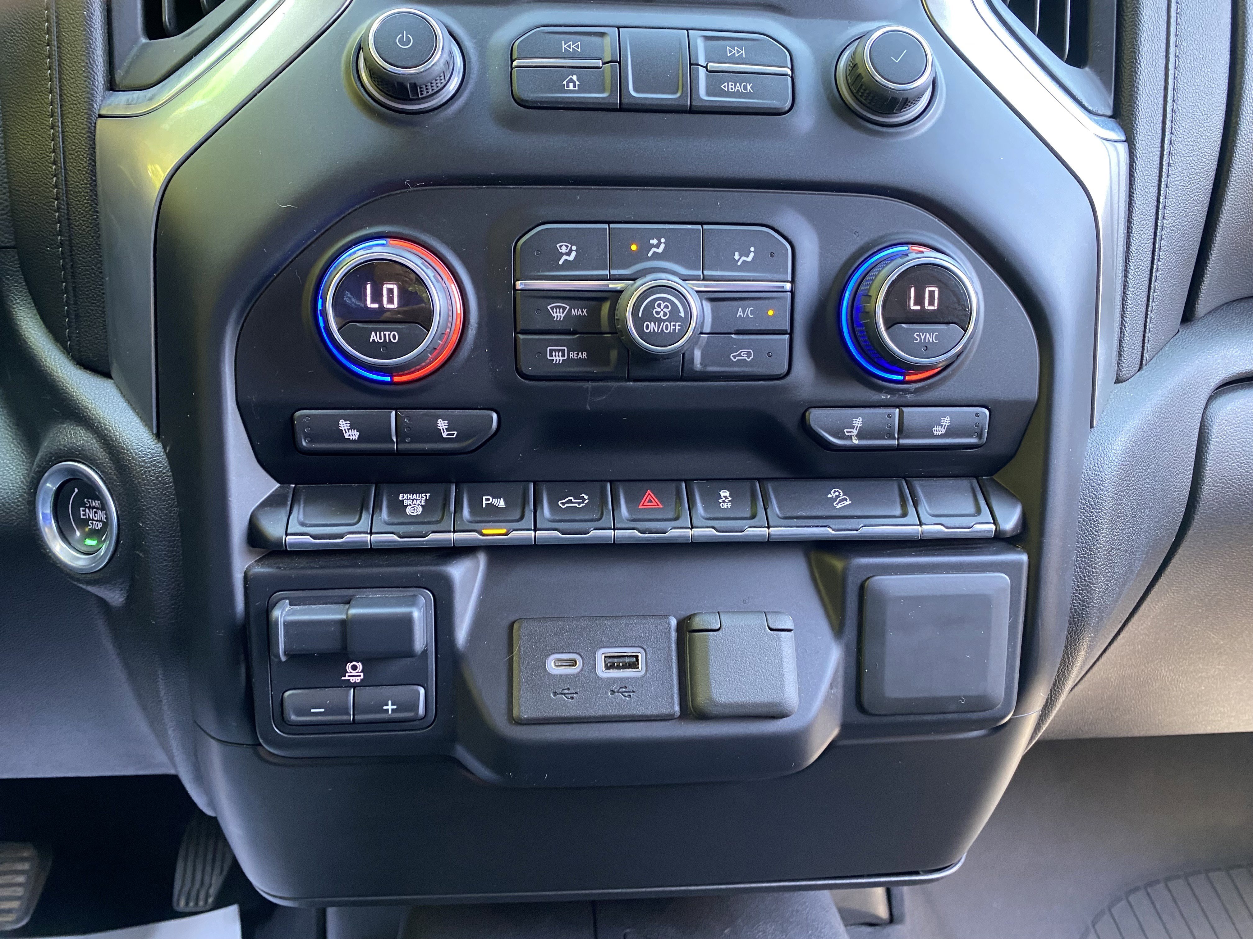 Used 2021 Chevrolet Silverado 2500 LT w/ All Star Edition AWD/4WD image 30