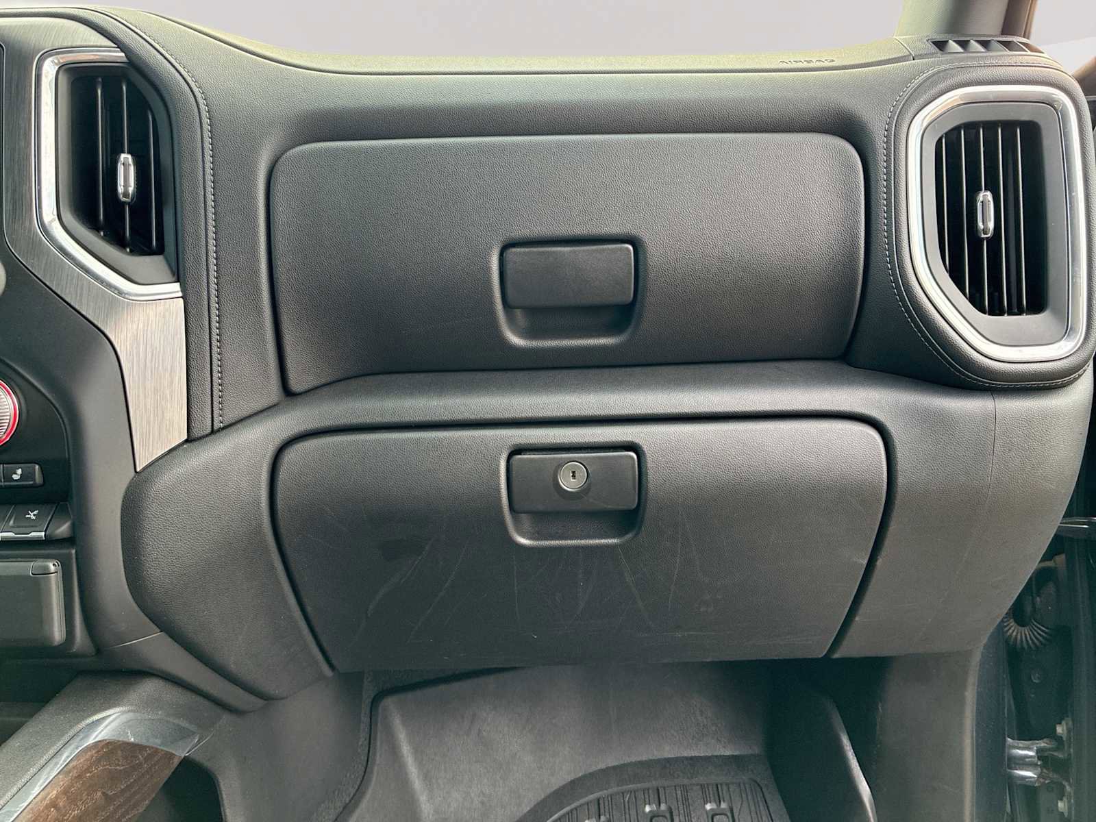 Certified 2020 GMC Sierra 1500 Denali w/ Denali Ultimate Package image 30