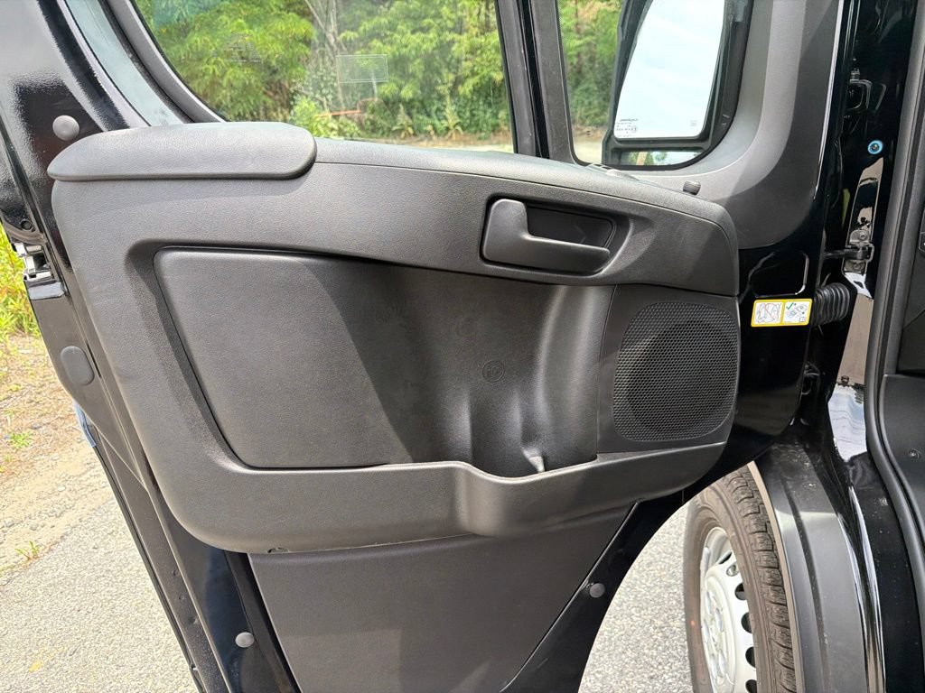 New 2026 RAM ProMaster 1500 w/ Convenience Group FWD image 9