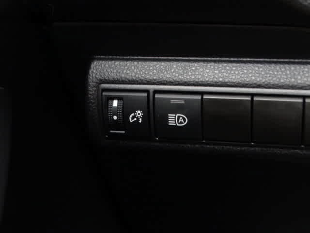 Certified 2022 Toyota Corolla SE image 39