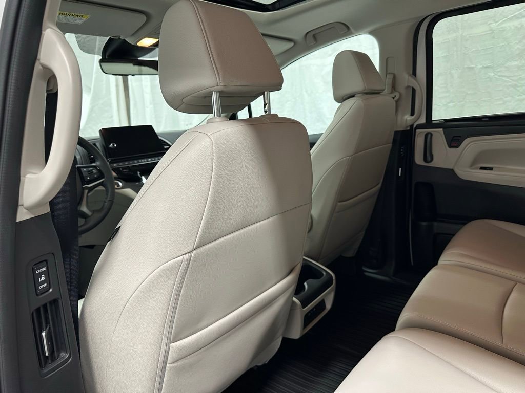 Used 2025 Honda Odyssey EX-L image 47