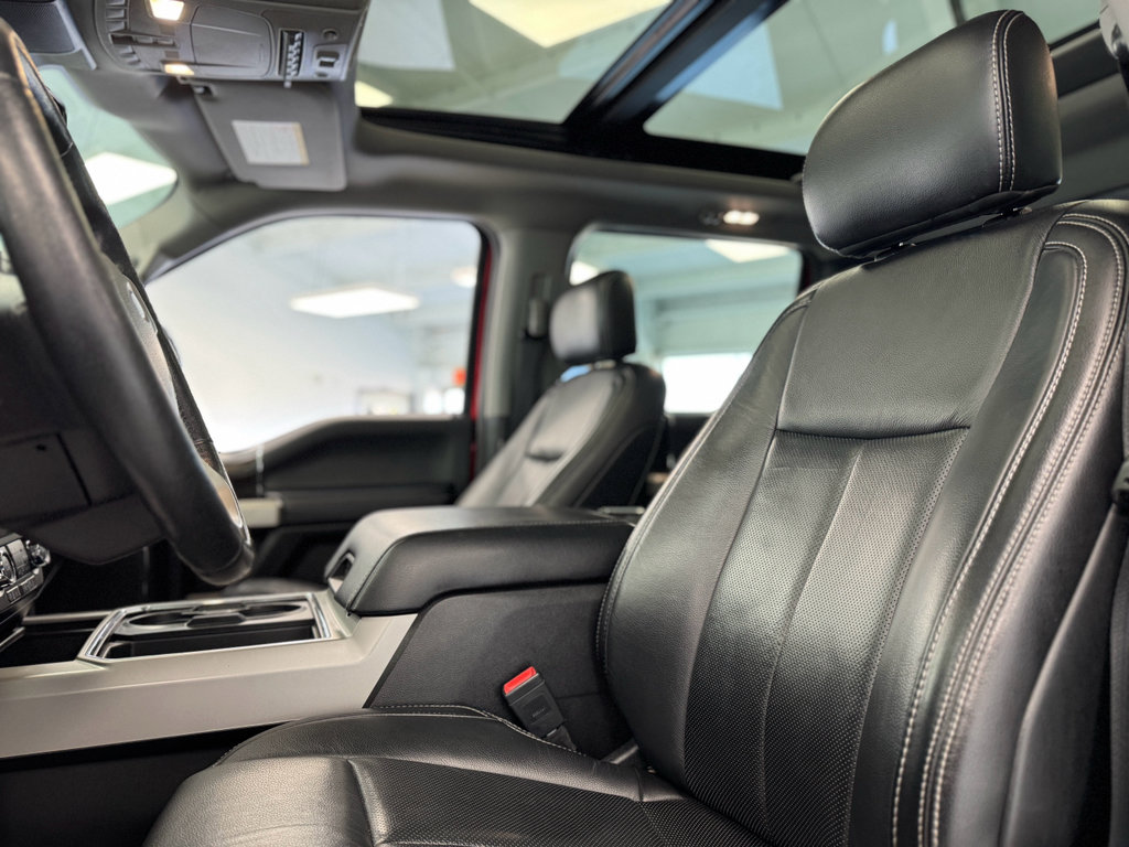 Used 2020 Ford F350 Lariat image 14