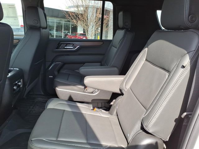 New 2026 GMC Yukon XL Denali w/ LPO, Floor Liner Package image 12