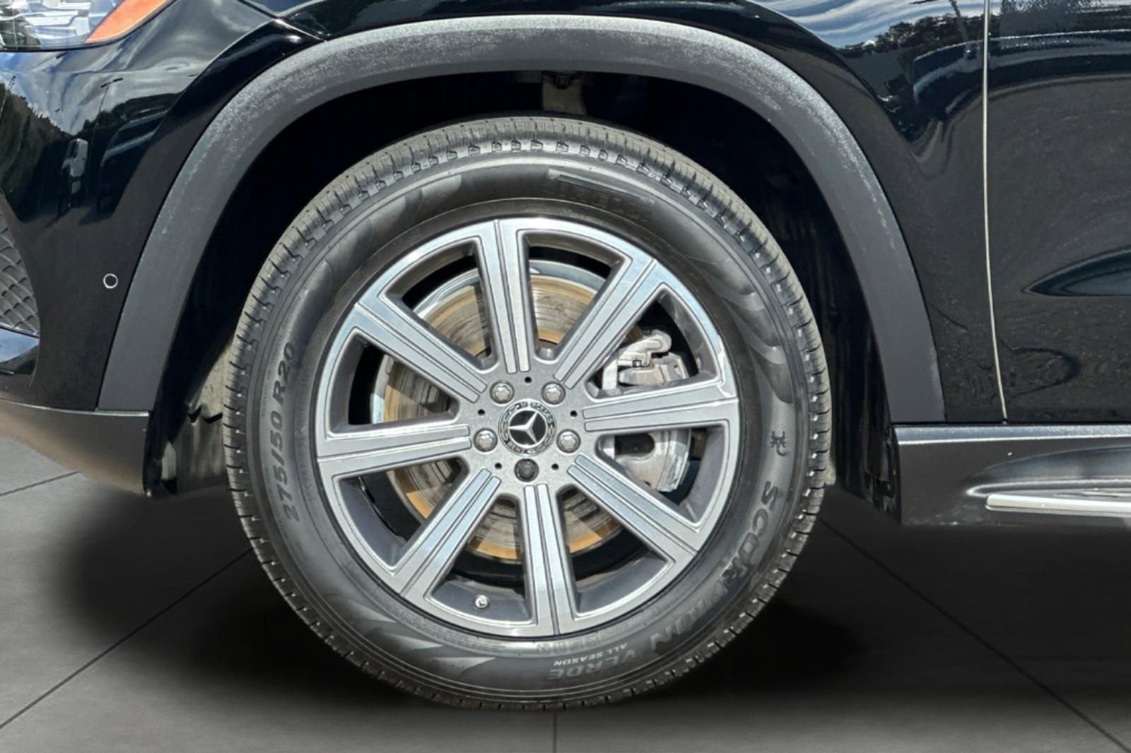 Certified 2022 Mercedes-Benz GLS 450 4MATIC image 5