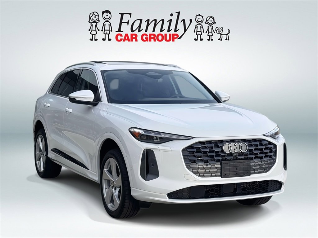 New 2025 Audi Q5 Premium Plus image 2