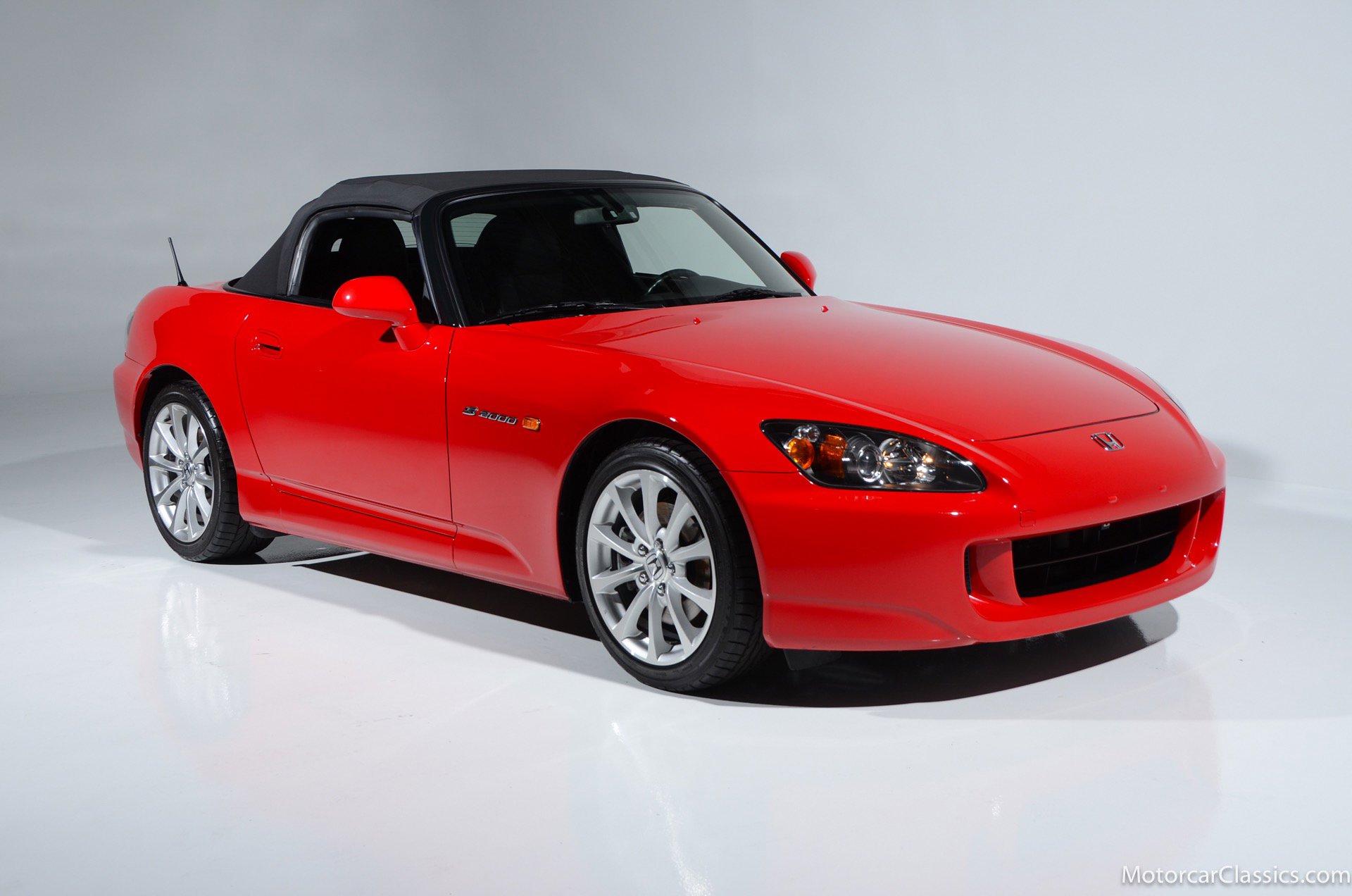 Used 2006 Honda S2000 image 2