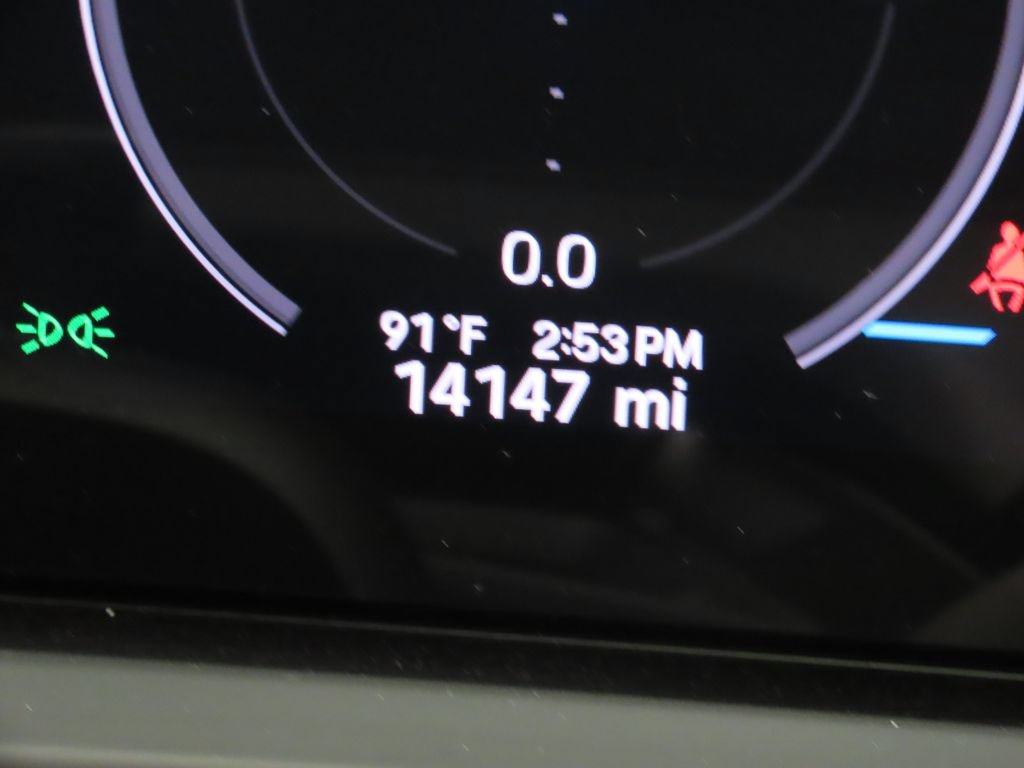 Certified 2024 Porsche Cayenne AWD/4WD image 18