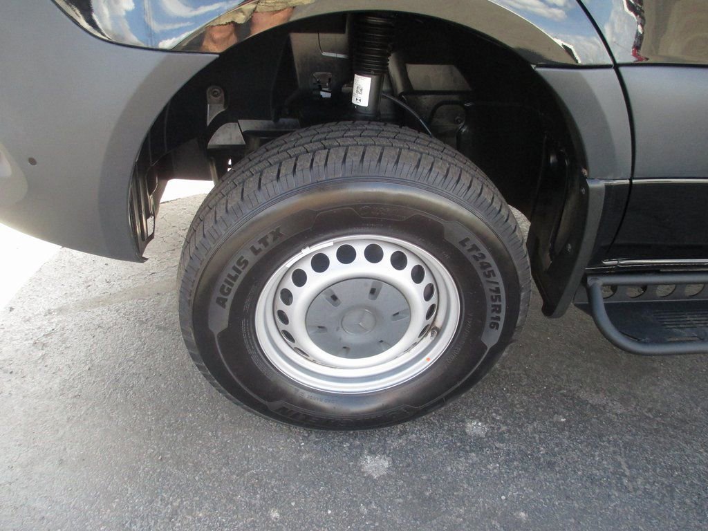 Used 2024 Mercedes-Benz Sprinter 144 Cargo image 14