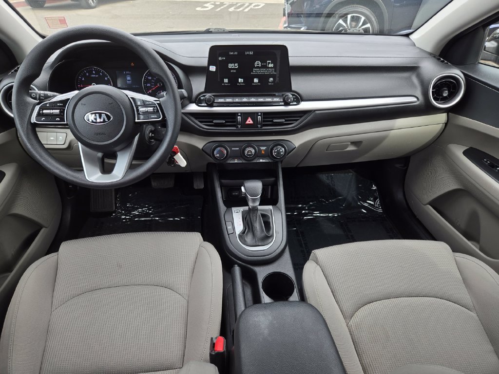 Used 2020 Kia Forte LXS FWD image 15