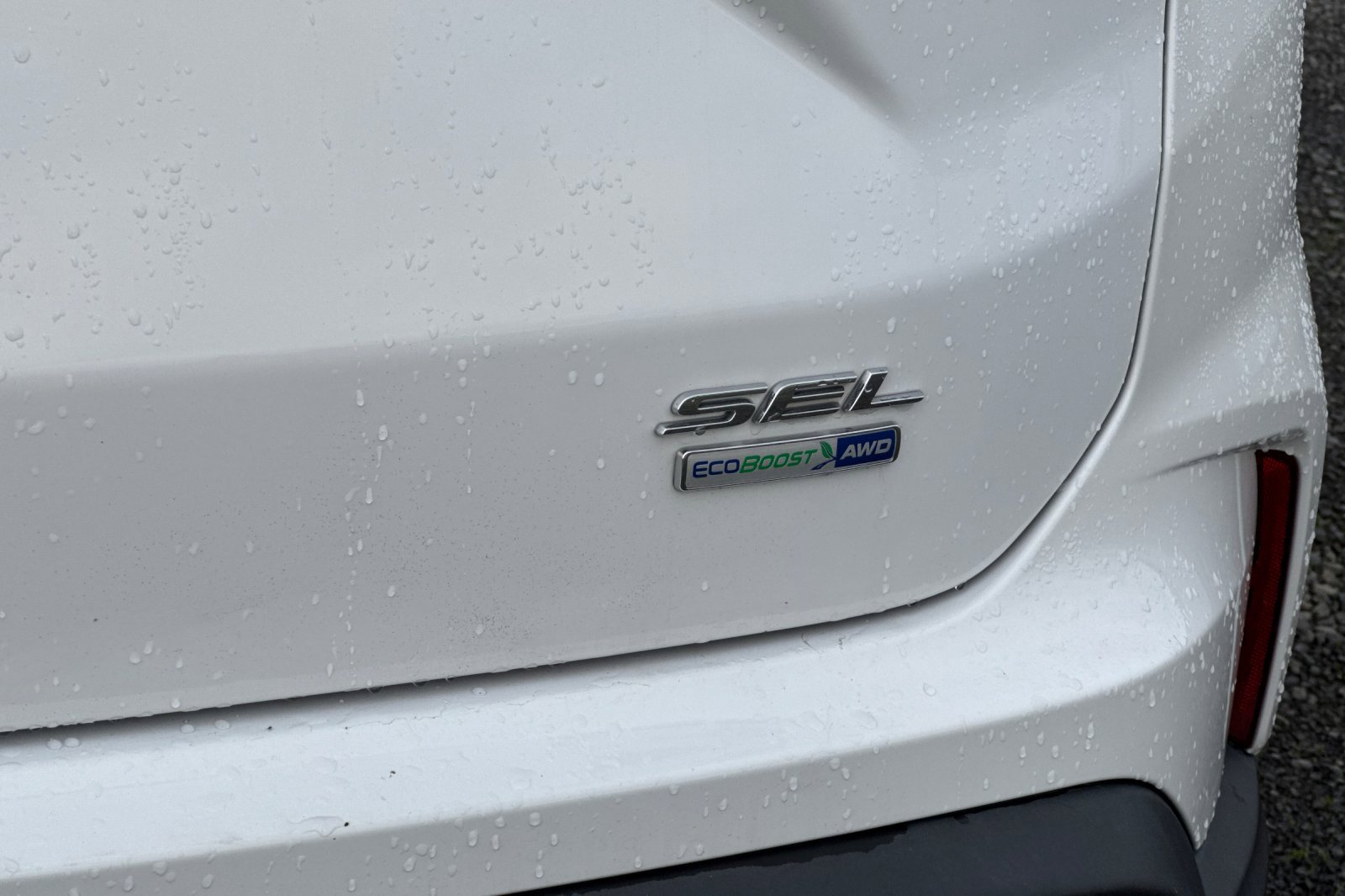 Used 2019 Ford Edge SEL w/ Equipment Group 201A image 27