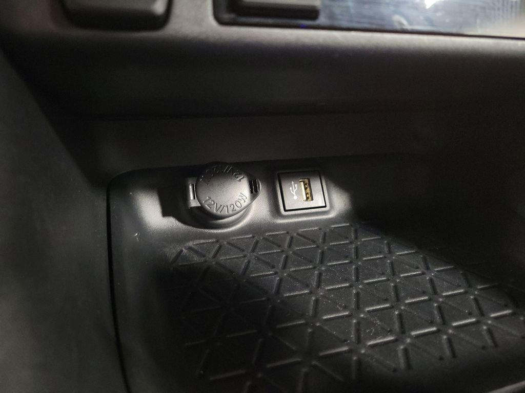 Used 2023 Toyota RAV4 XLE image 16