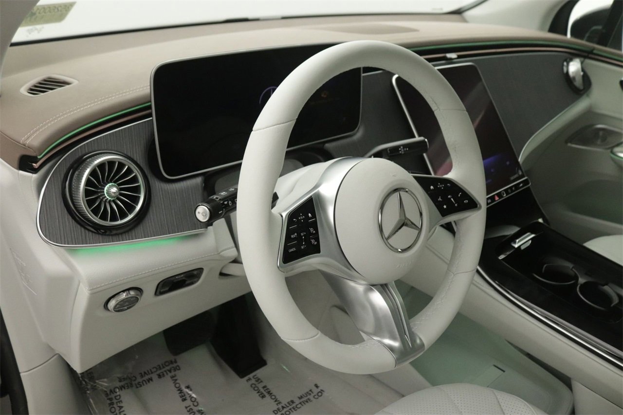 New 2026 Mercedes-Benz EQE 320+ SUV image 5