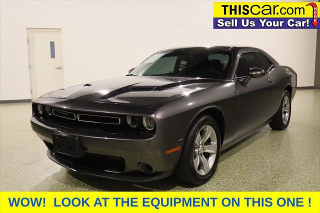 Used 2016 Dodge Challenger SXT w/ Sound Group RWD image 4