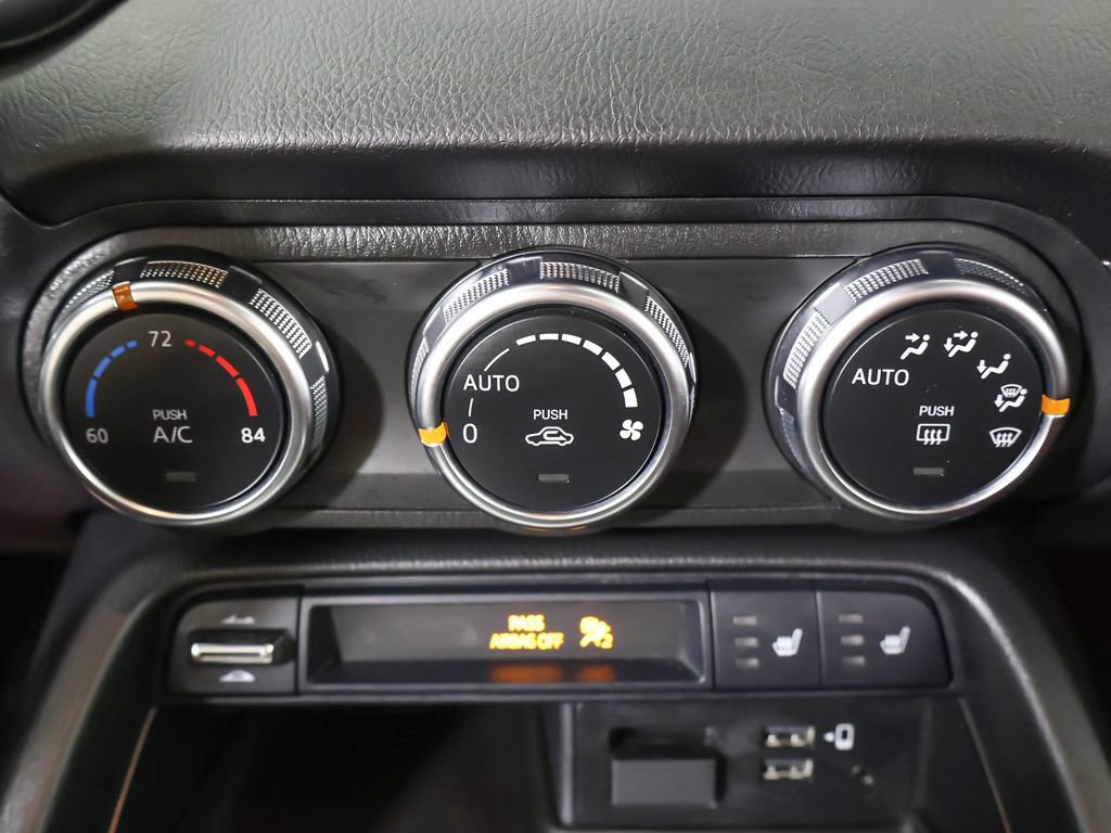 Used 2020 MAZDA MX-5 Miata RF 100th Anniversary RWD image 39