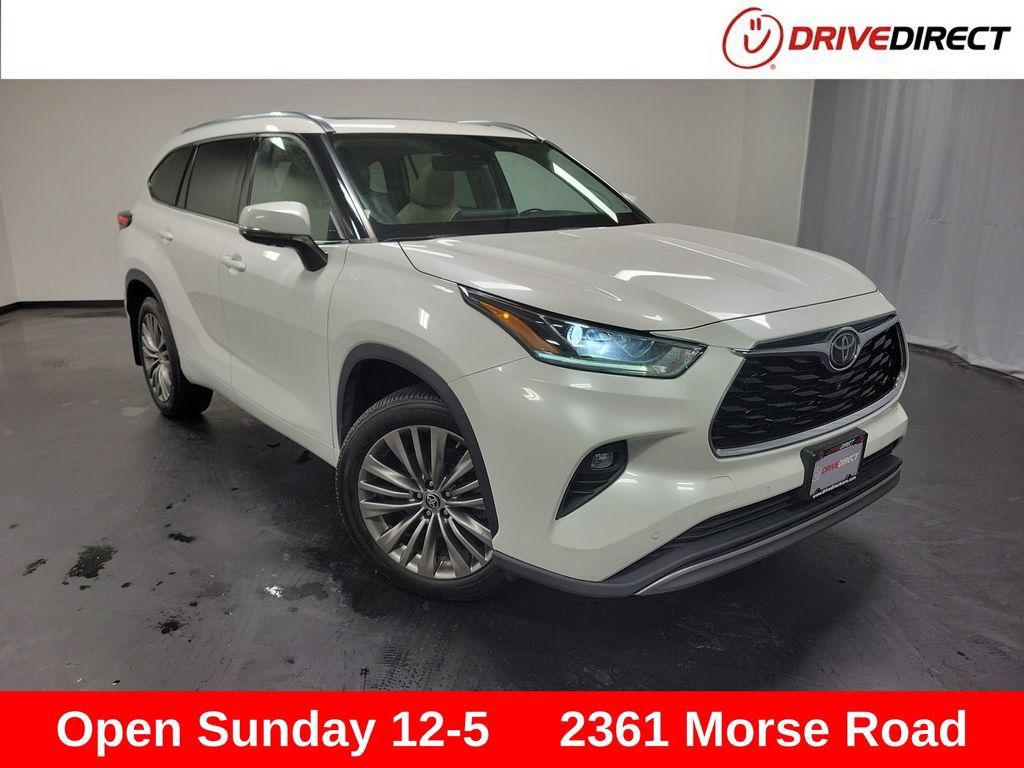 Used 2020 Toyota Highlander Platinum AWD/4WD image 1