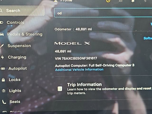 Used 2022 Tesla Model X image 10