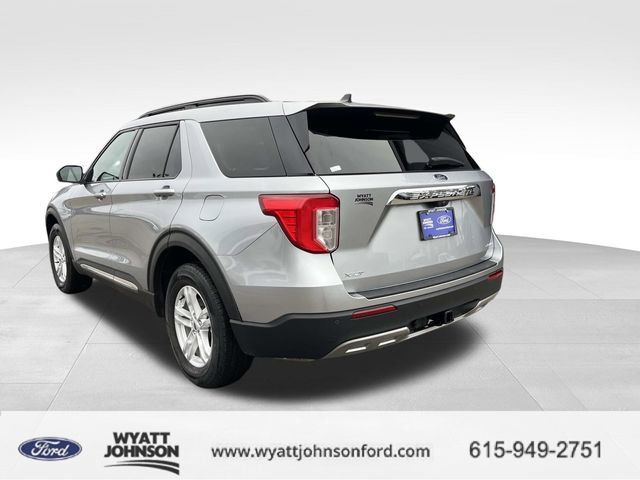 Certified 2022 Ford Explorer XLT w/ Equipment Group 202A image 5