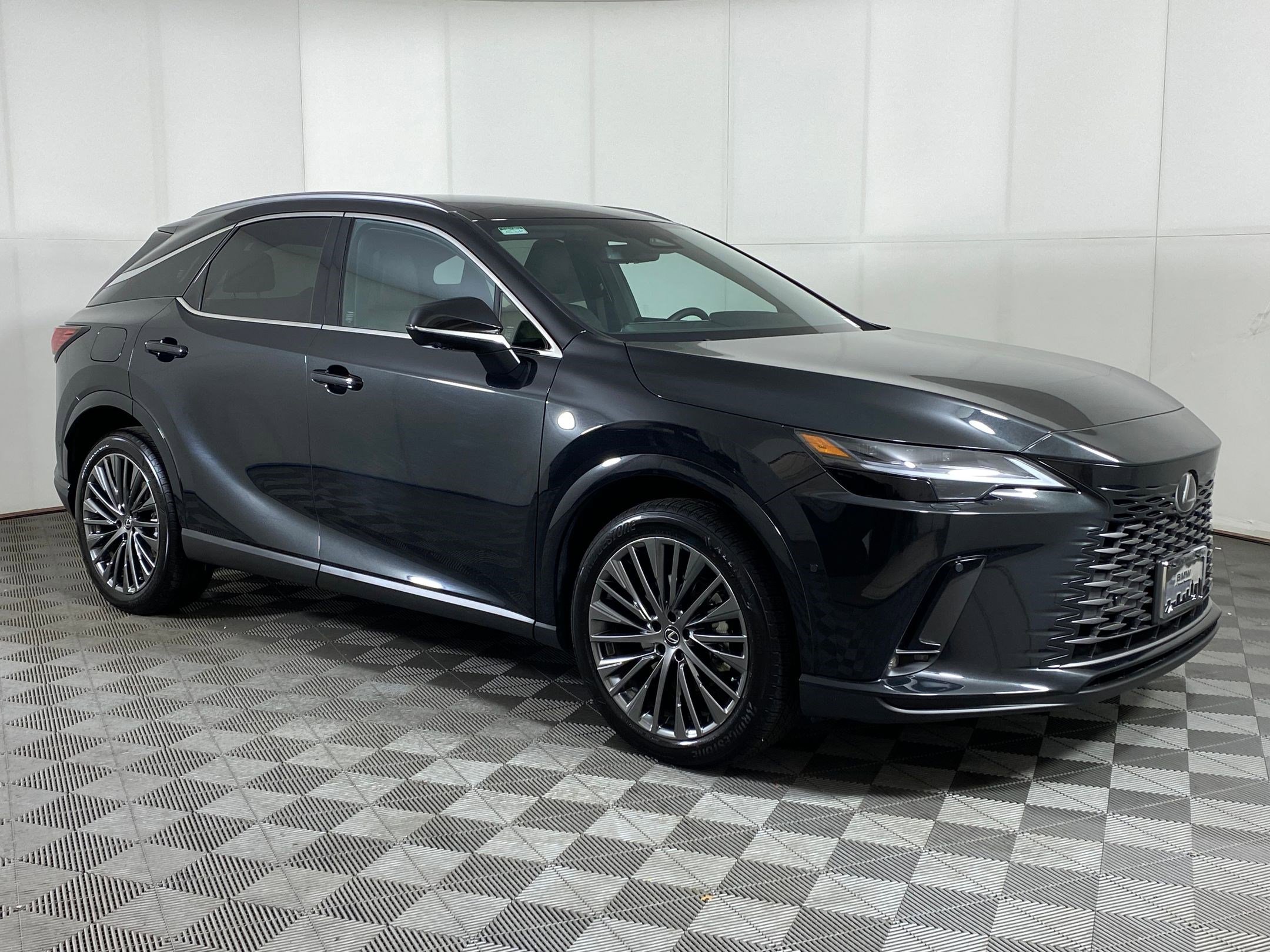 Used 2025 Lexus RX 450h AWD w/ Convenience Package image 7