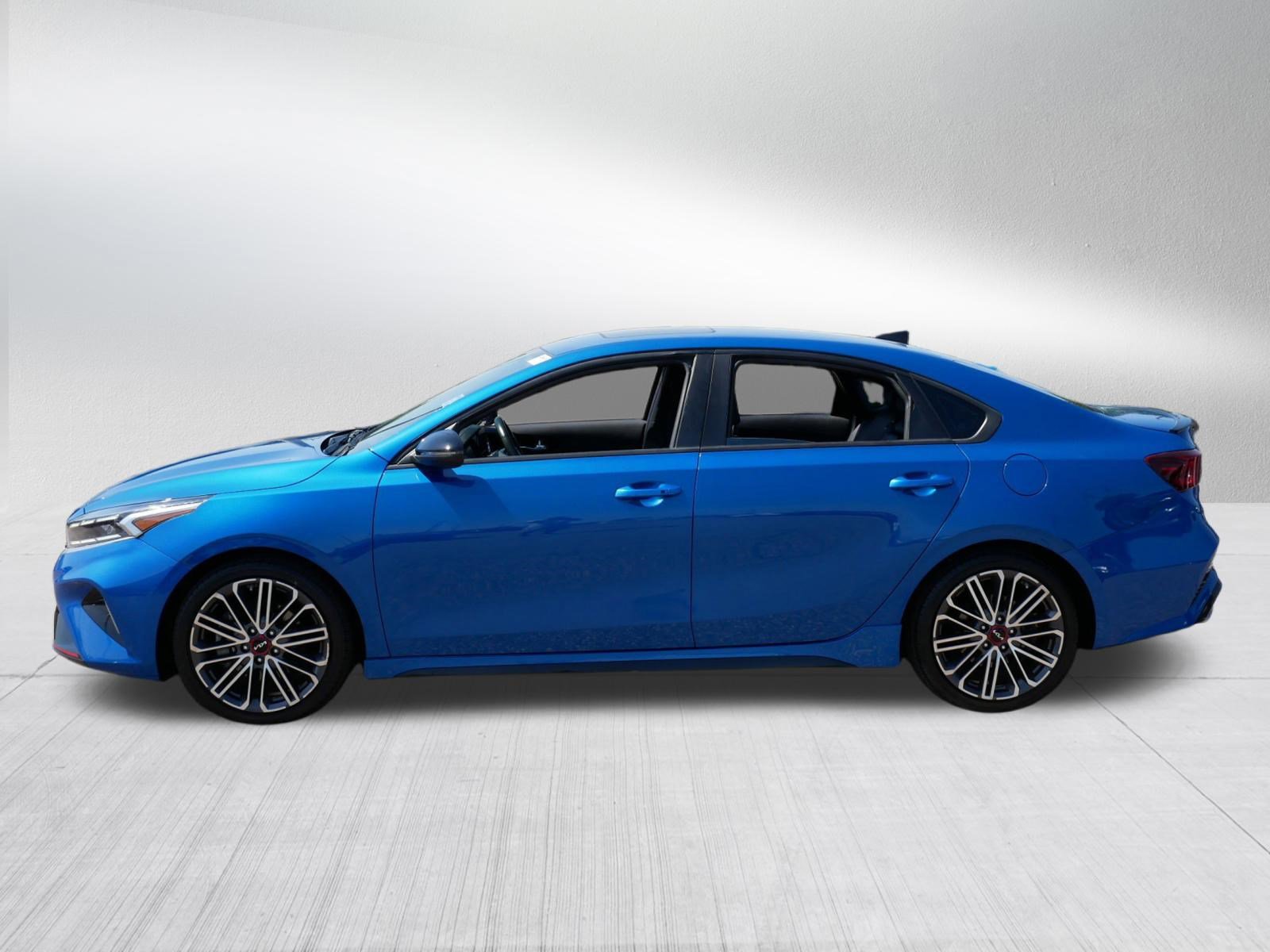 Used 2023 Kia Forte GT w/ GT2 Package FWD image 4