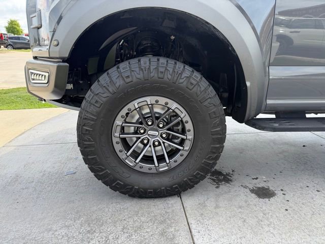 Used 2020 Ford F150 Raptor w/ Equipment Group 802A Luxury image 4