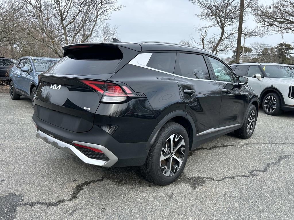 Certified 2025 Kia Sportage EX image 3