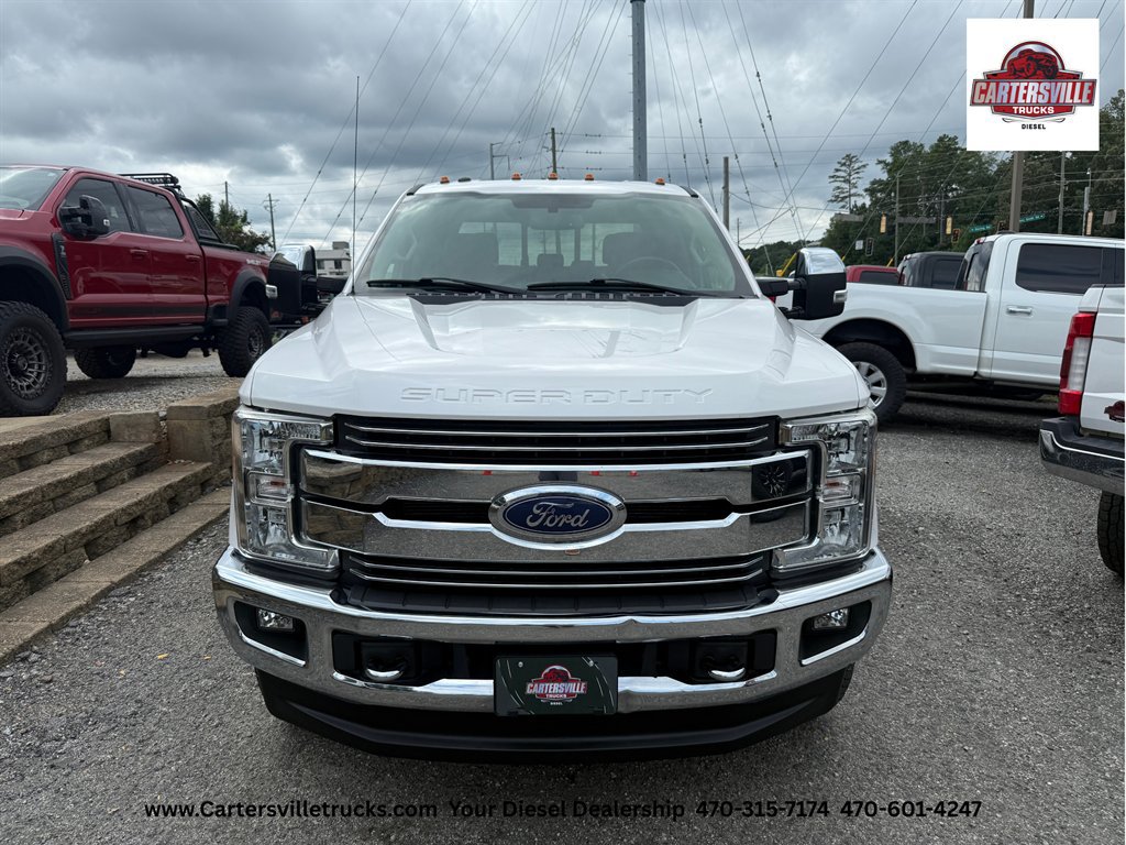 Used 2017 Ford F250 Lariat w/ Chrome Package AWD/4WD image 3