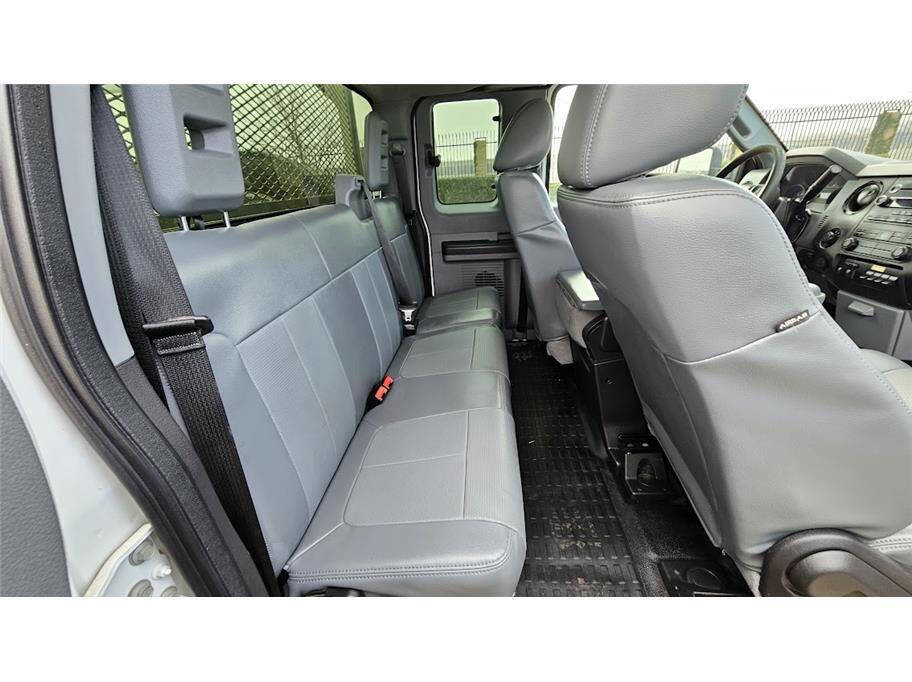 Used 2015 Ford F350 XL image 27