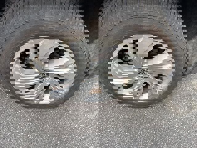 Used 2022 Volkswagen Atlas SE image 6