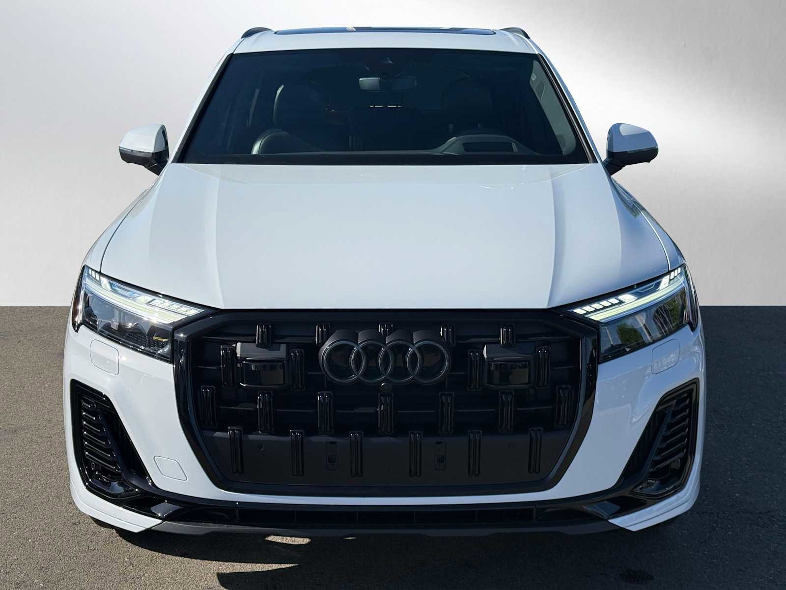 New 2025 Audi Q7 3.0T Prestige image 2