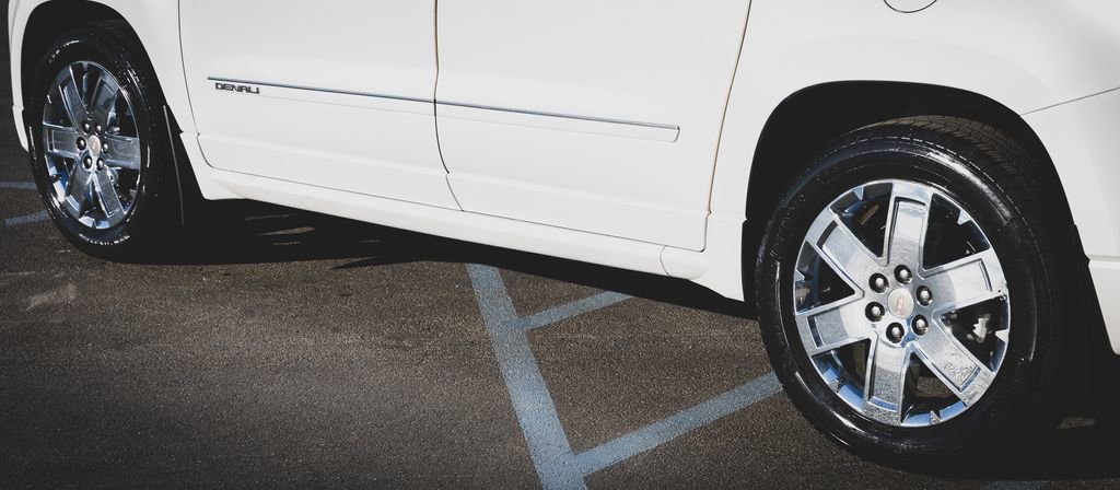 Used 2016 GMC Acadia Denali image 25