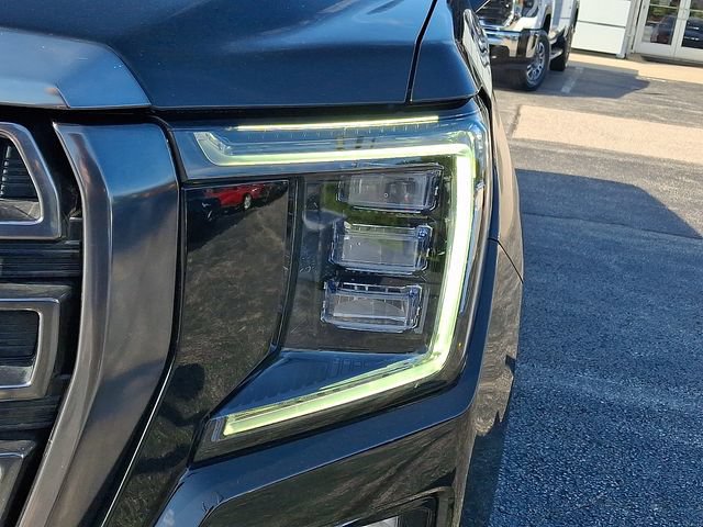 Certified 2023 GMC Yukon XL AT4 w/ Technology Package AWD/4WD image 9