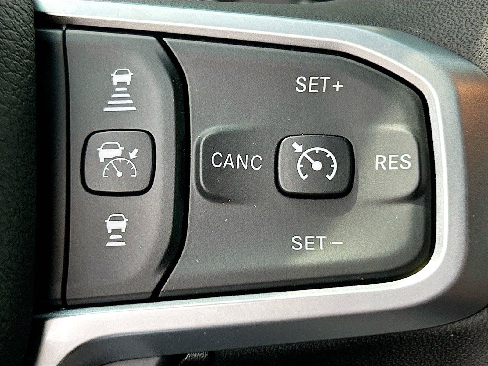 New 2026 RAM 2500 Big Horn AWD/4WD image 35