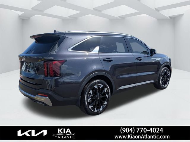 Used 2025 Kia Sorento EX w/ Panoramic Sunroof Package FWD image 3