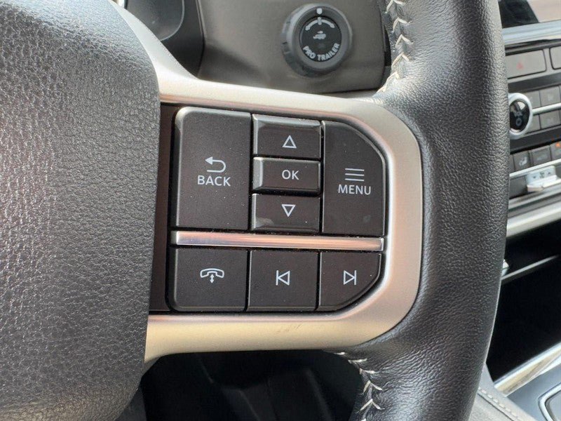 Used 2022 Ford Expedition XL AWD/4WD image 17