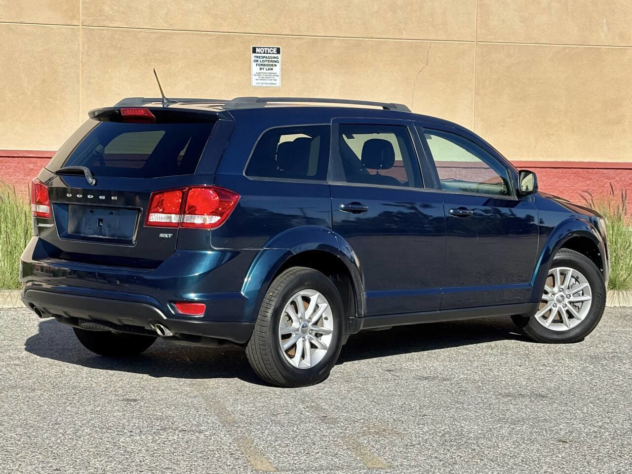 Used 2014 Dodge Journey SXT w/ Flexible Seating Group image 7