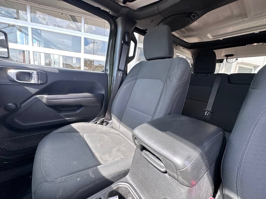 Used 2021 Jeep Wrangler Unlimited Sport AWD/4WD image 23