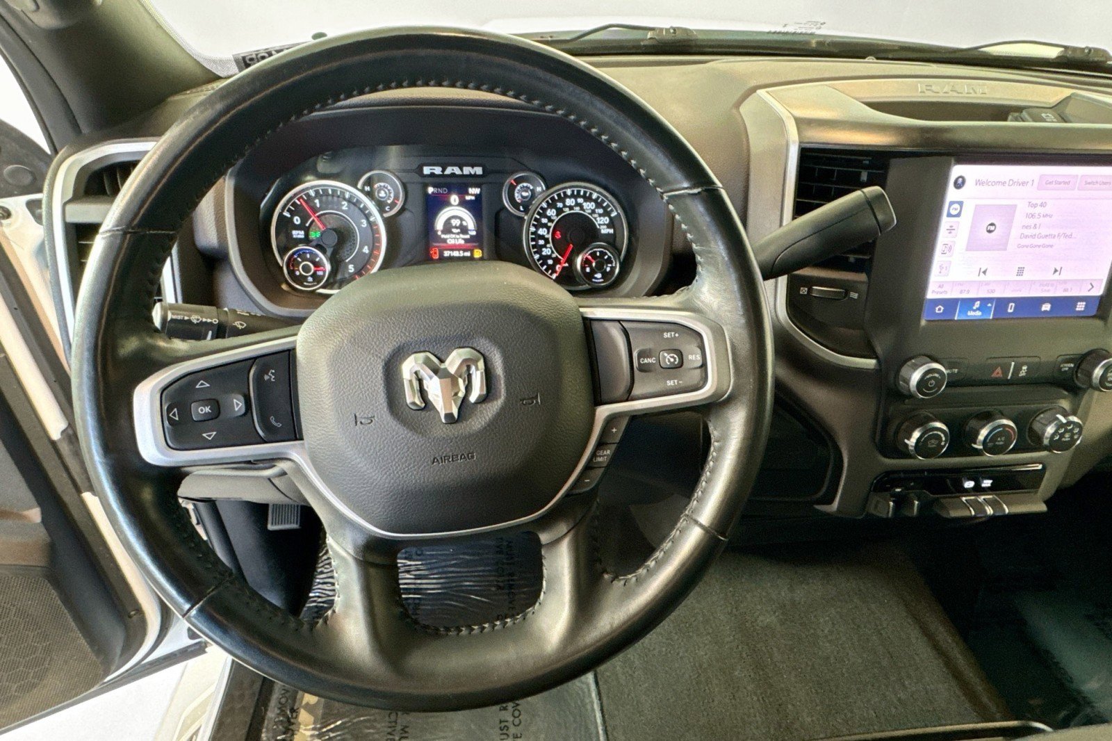 Used 2023 RAM 2500 Big Horn w/ Level 1 Equipment Group image 10