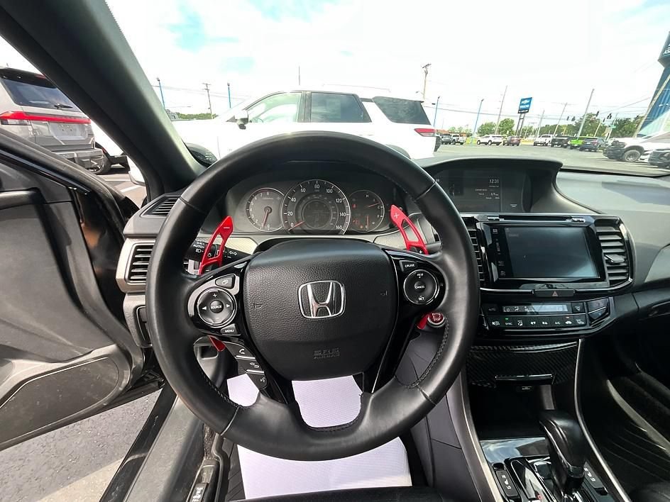 Used 2017 Honda Accord EX-L image 34