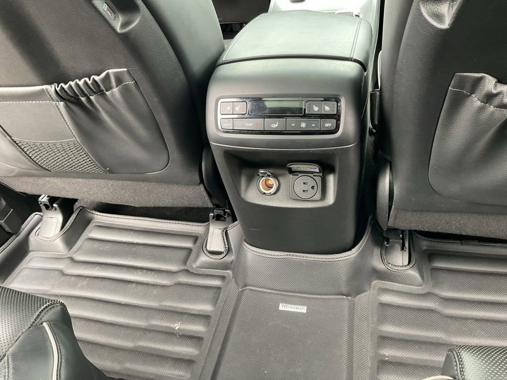 Used 2023 Hyundai Palisade Calligraphy image 19