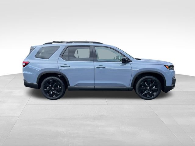New 2026 Honda Pilot Black Edition image 9