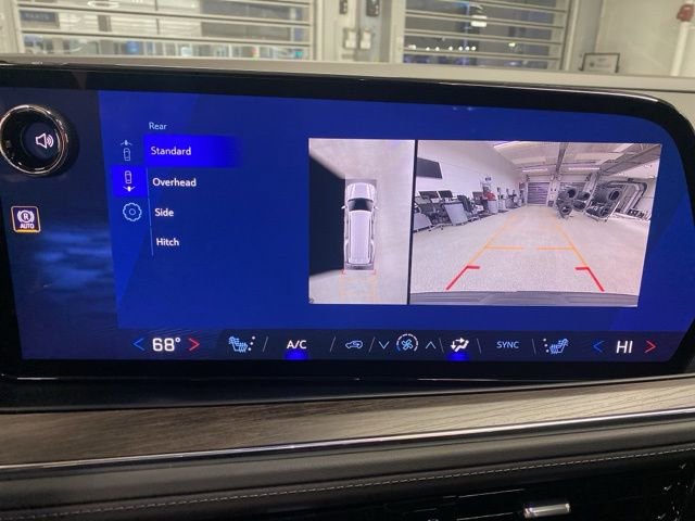 New 2026 Chevrolet Suburban Z71 w/ Comfort Package image 24