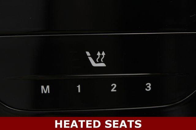 New 2025 Mercedes-Benz GLC 300 4MATIC image 14