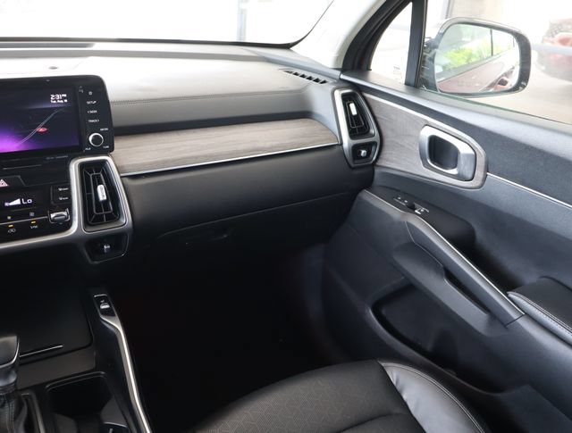 Used 2022 Kia Sorento S w/ Panoramic Sunroof Package AWD/4WD image 21