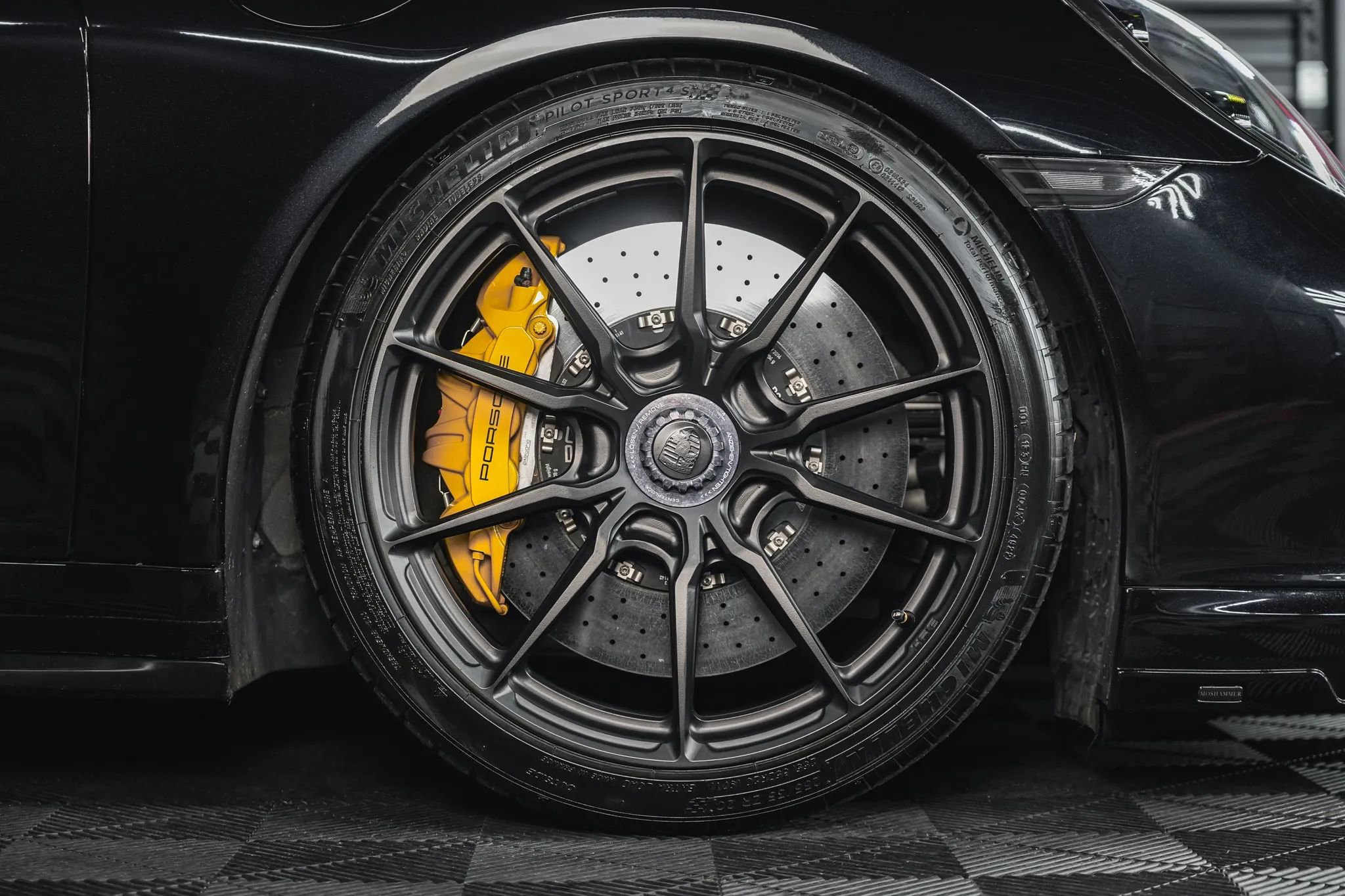 Used 2015 Porsche 911 Turbo S AWD/4WD image 17