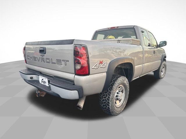 Used 2007 Chevrolet Silverado 2500 W/T w/ Skid Plate Package AWD/4WD image 5